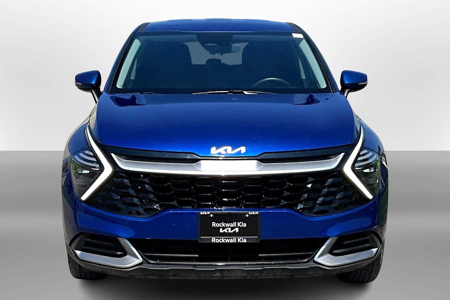2024 Kia Sportage EX photo 3