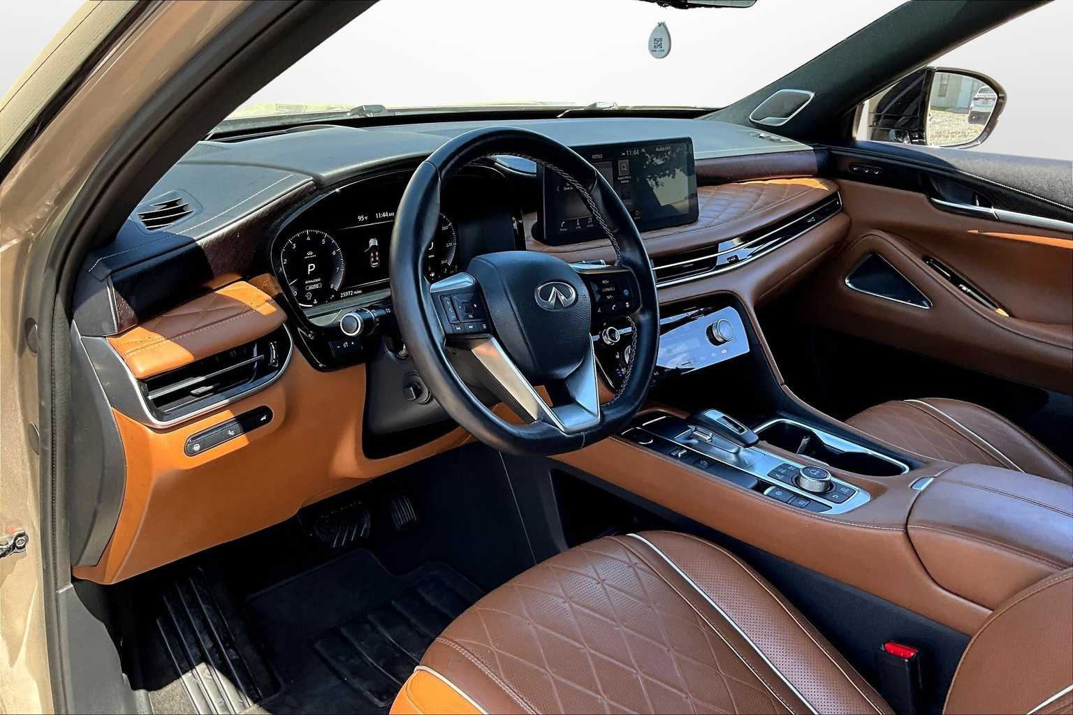 Thumbnail: 2022 INFINITI QX60 - 12