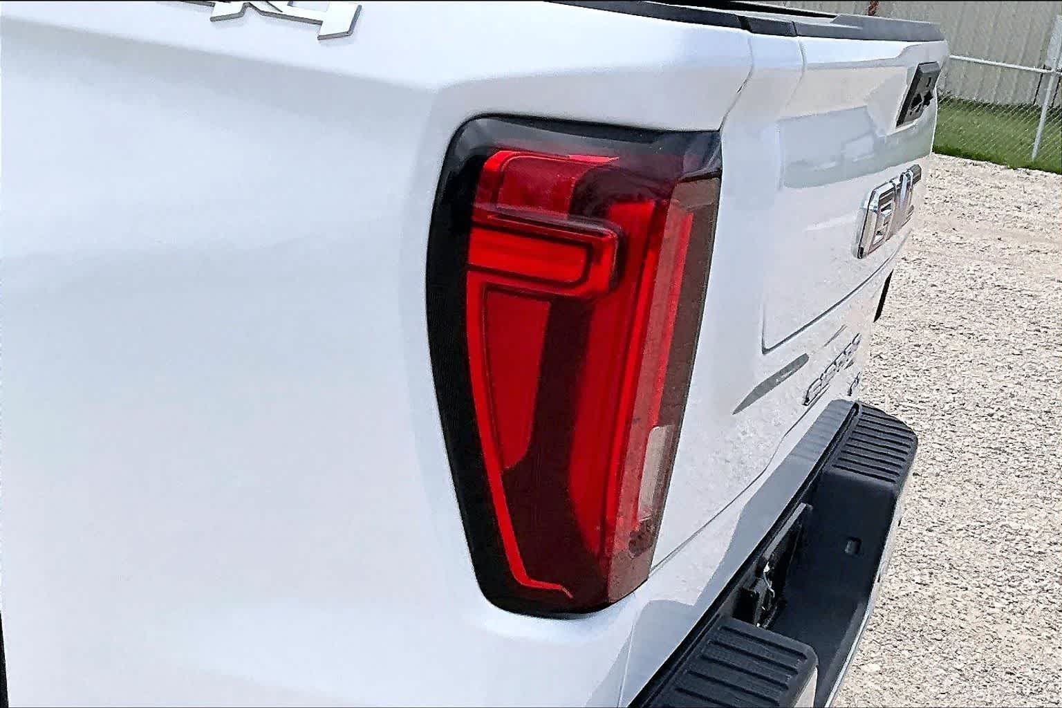 Thumbnail: 2023 GMC Sierra 1500 - 29