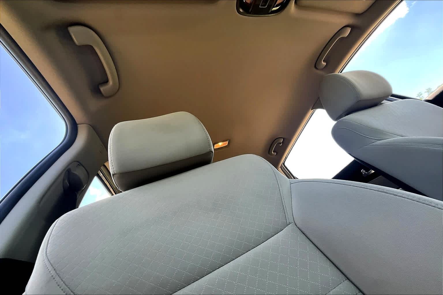 Thumbnail: 2020 Kia Sorento - 17