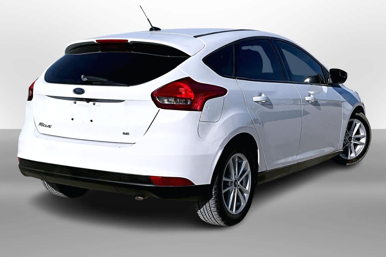 Thumbnail: 2017 Ford Focus - 2