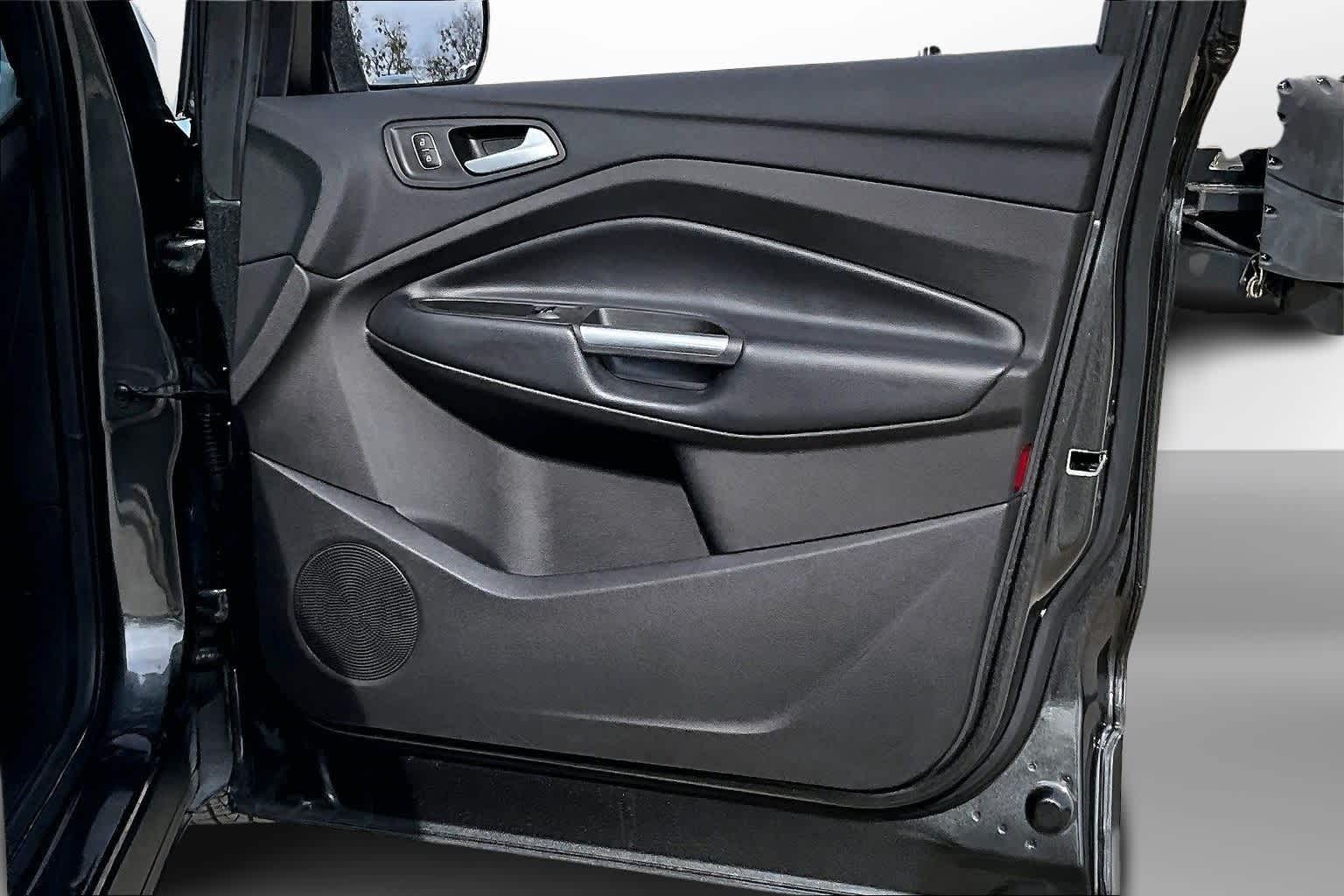 Thumbnail: 2019 Ford Escape - 18