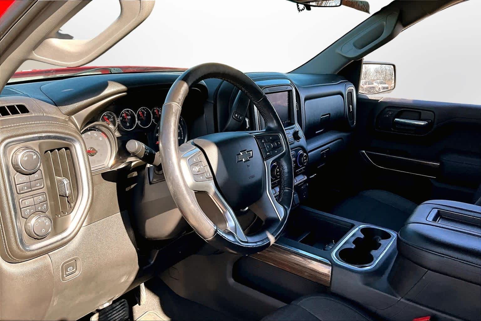 Thumbnail: 2019 Chevrolet Silverado 1500 - 11