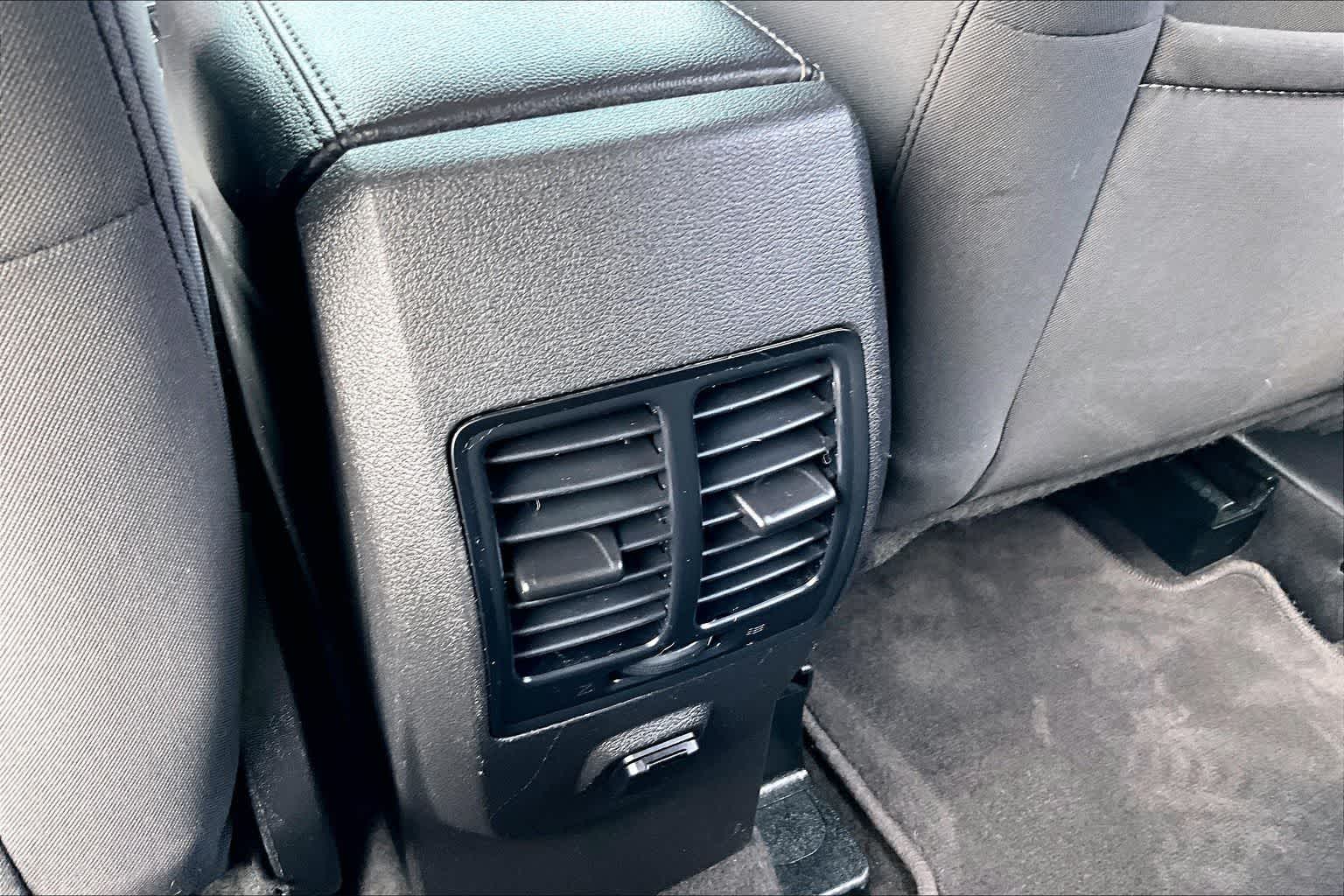 Thumbnail: 2018 Ford Escape - 20