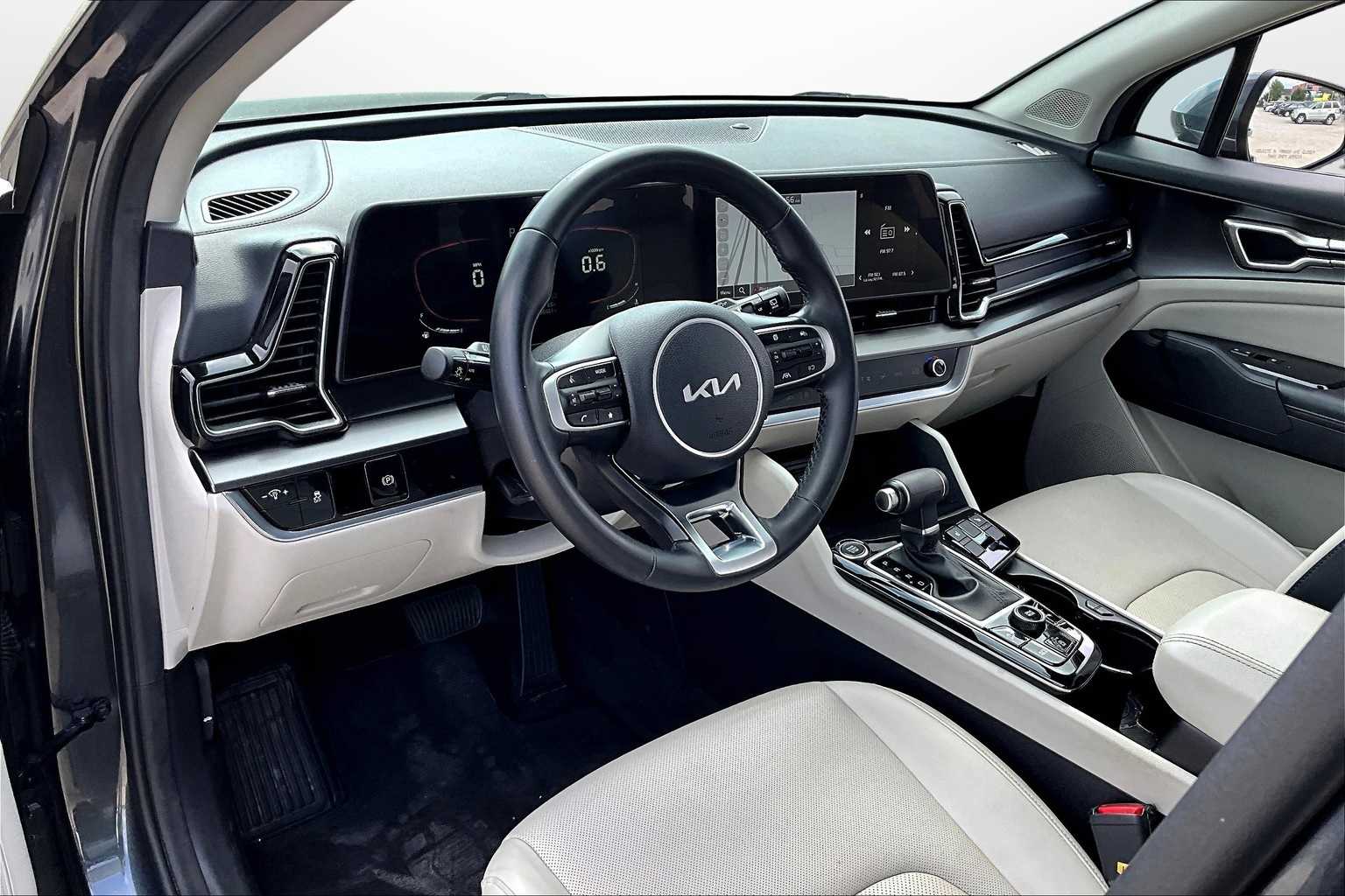 Thumbnail: 2023 Kia Sportage - 12