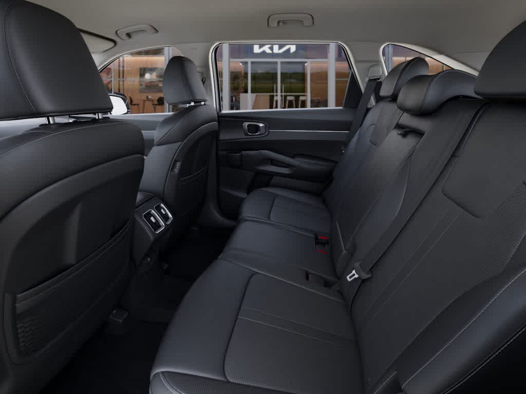 2025 Kia Sorento S 18