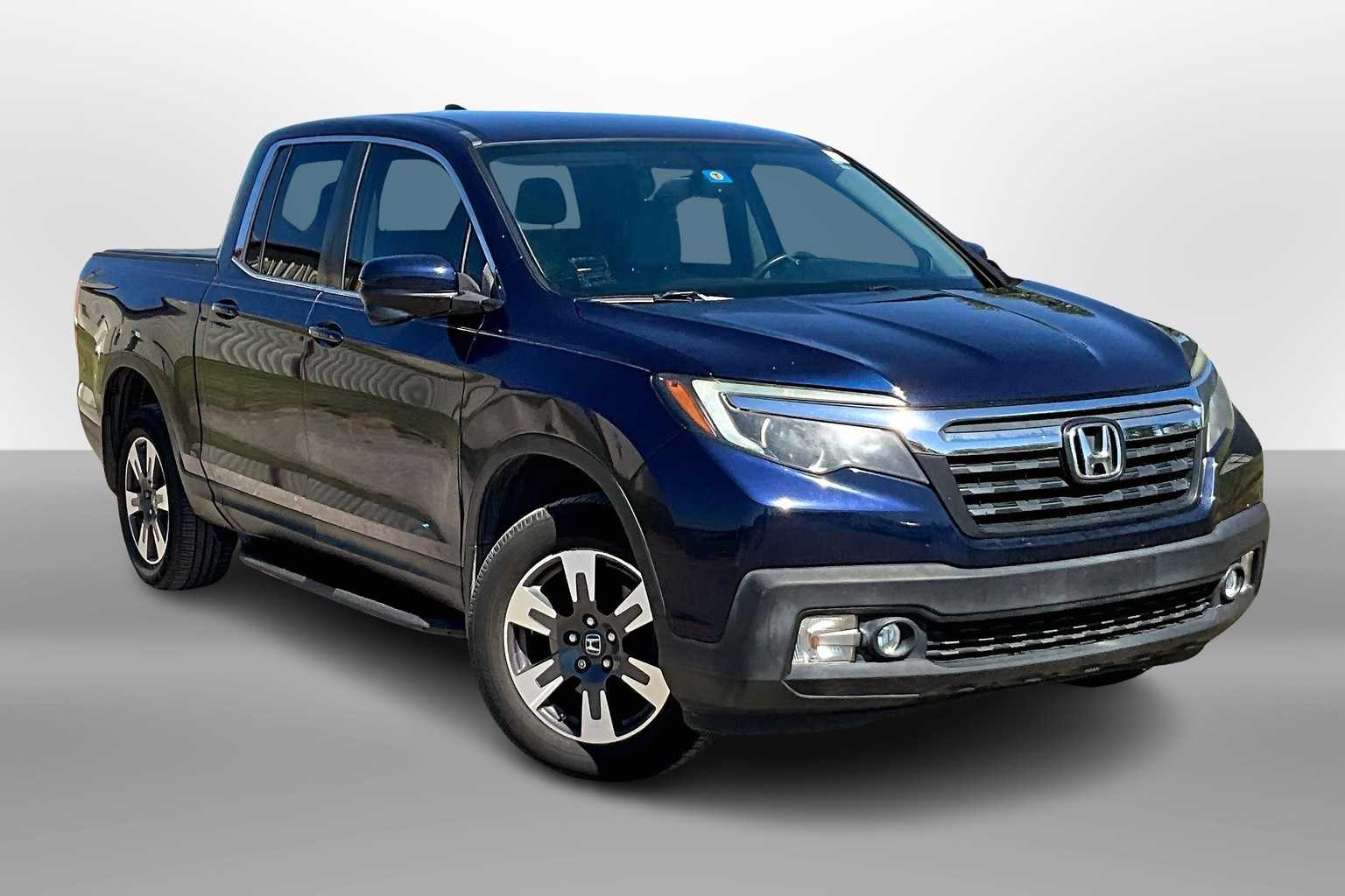 Thumbnail: 2017 Honda Ridgeline - 10