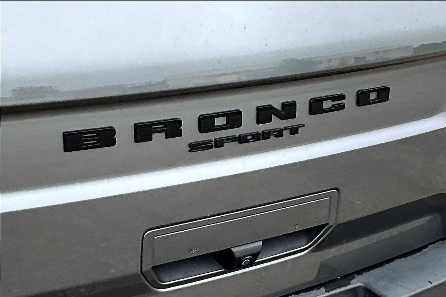 Thumbnail: 2022 Ford Bronco Sport - 31