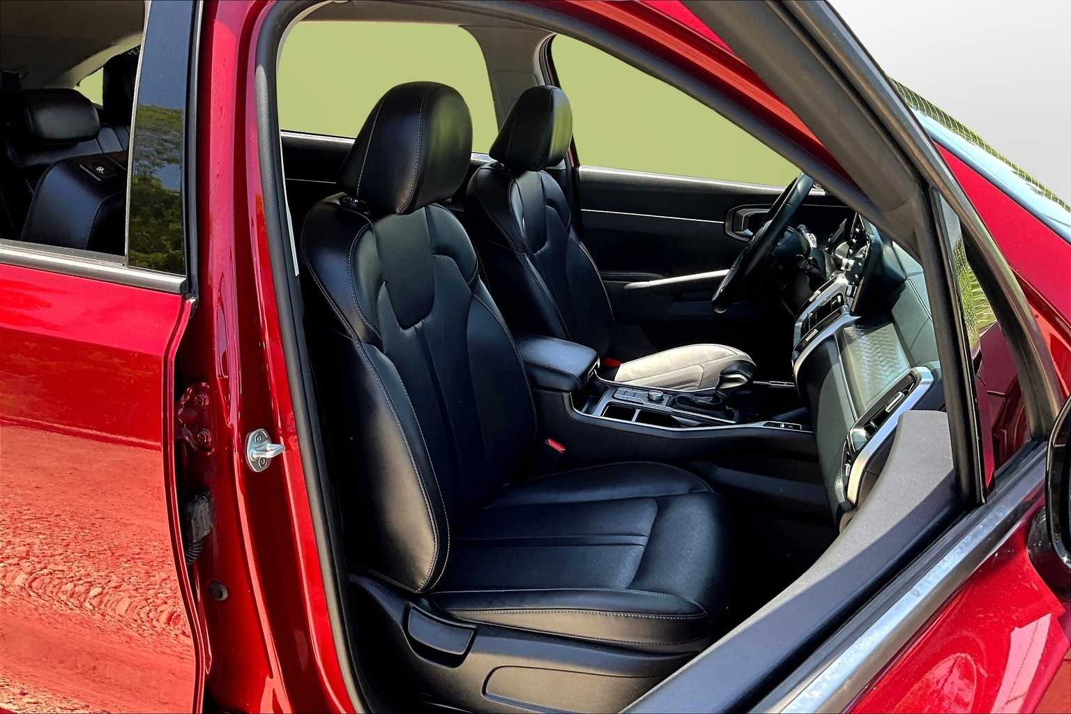 Thumbnail: 2021 Kia Sorento - 13