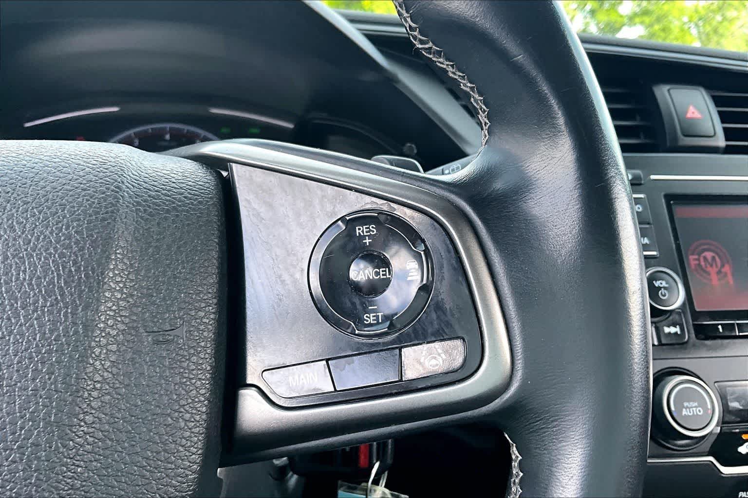 Thumbnail: 2019 Honda Civic - 18