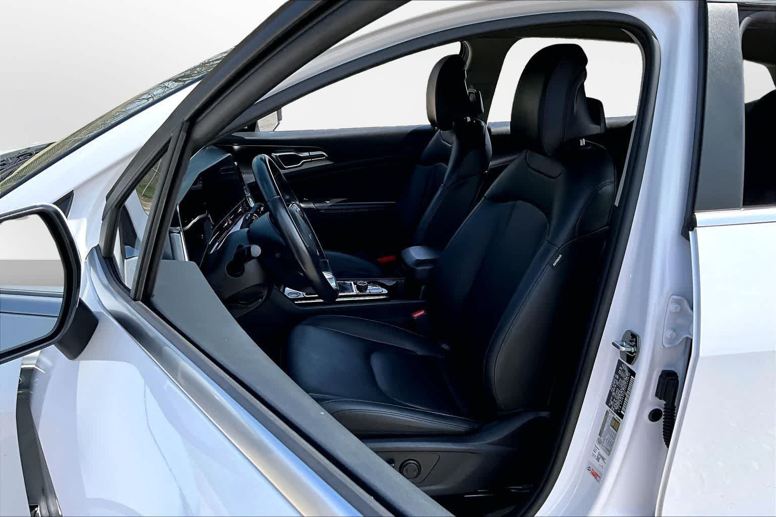 Thumbnail: 2024 Kia Sportage - 24