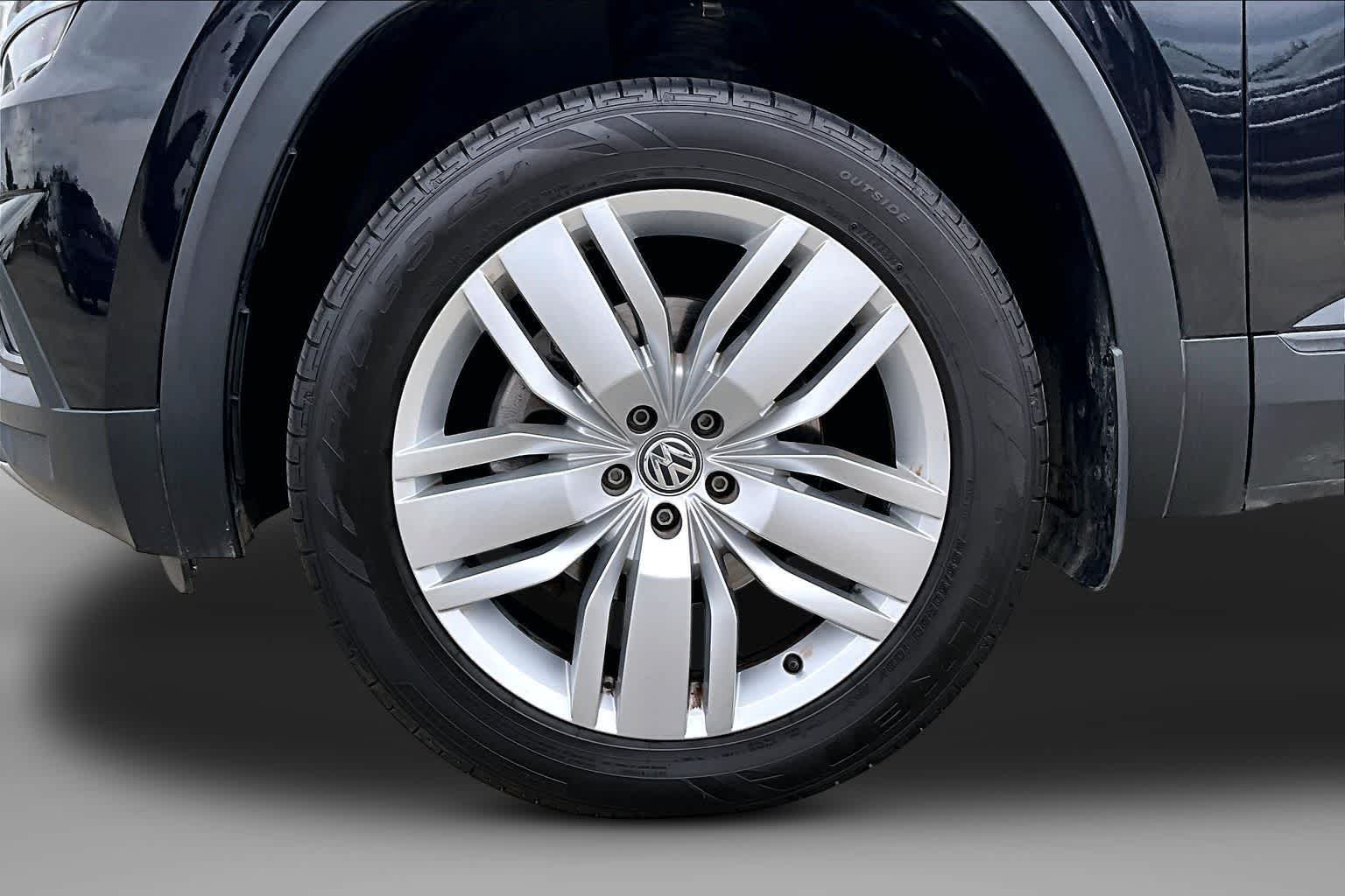 Thumbnail: 2019 Volkswagen Atlas - 8