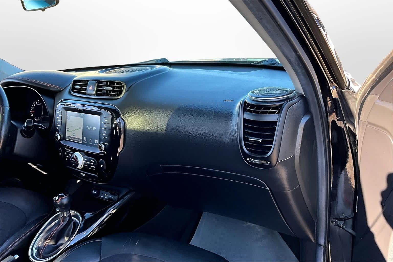 Thumbnail: 2019 Kia Soul - 15