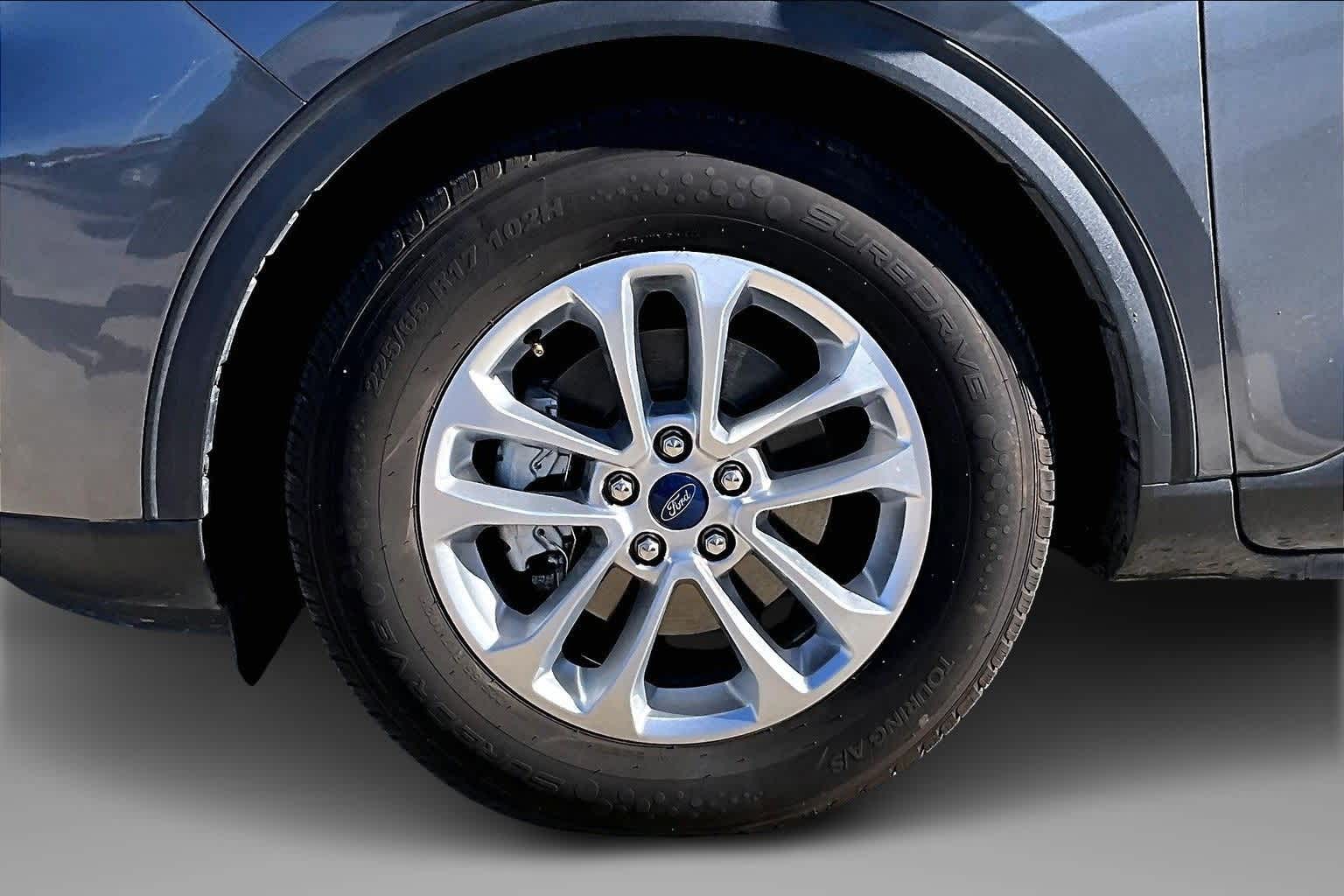 Thumbnail: 2022 Ford Escape - 8