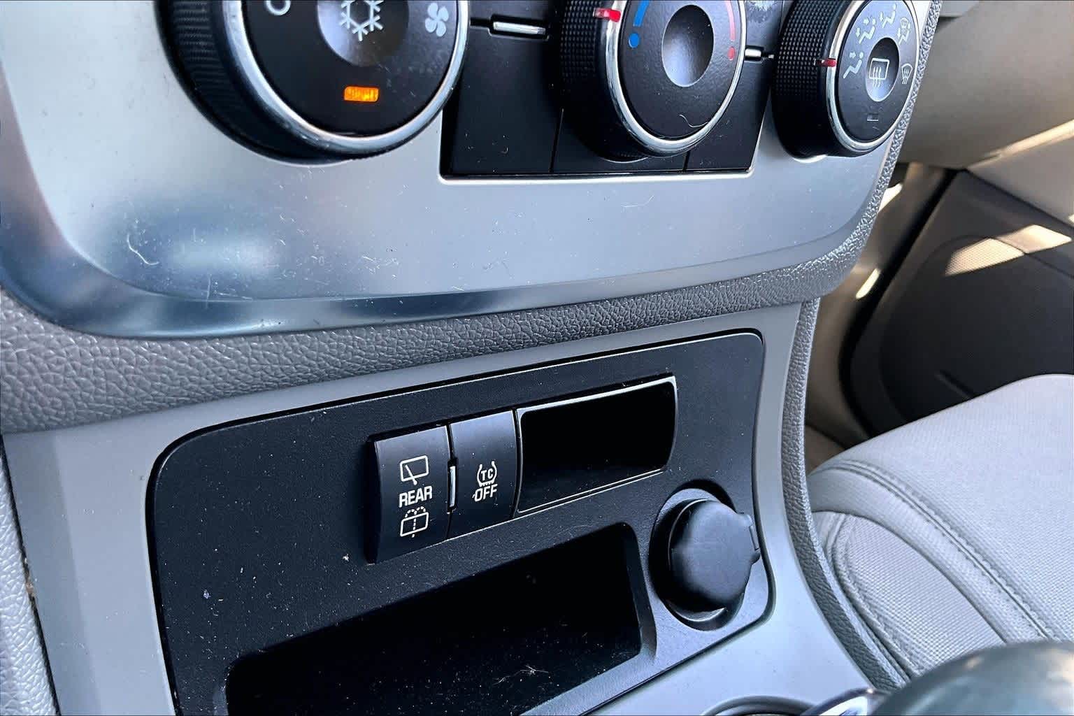 Thumbnail: 2013 GMC Acadia - 21