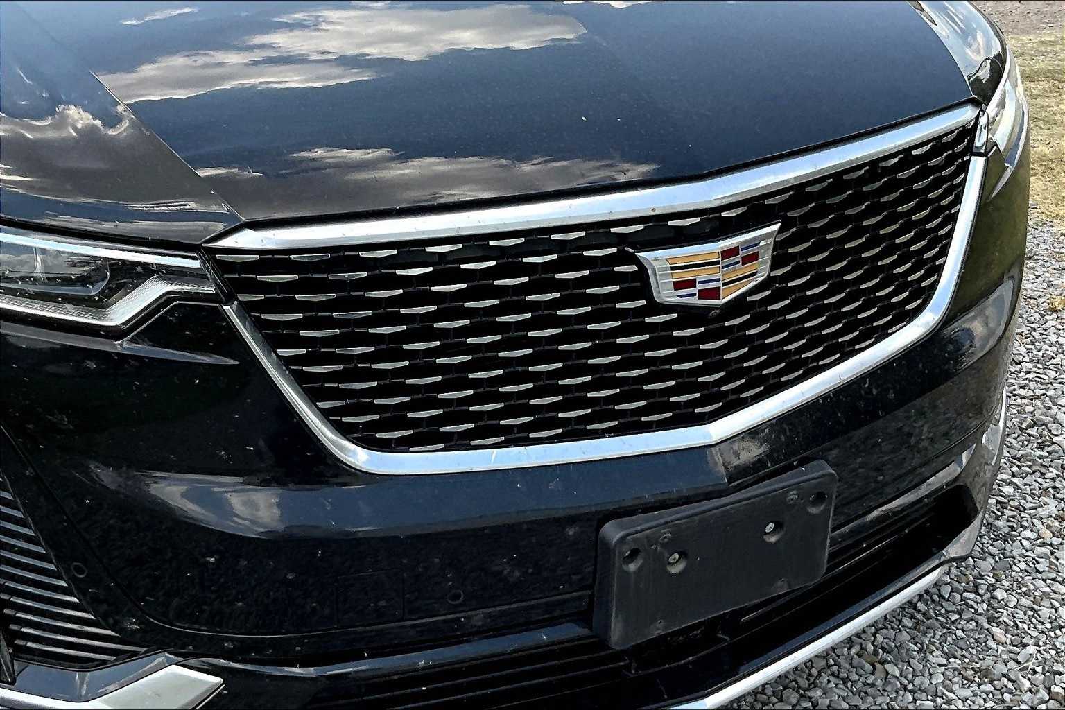 Thumbnail: 2021 Cadillac XT6 - 28