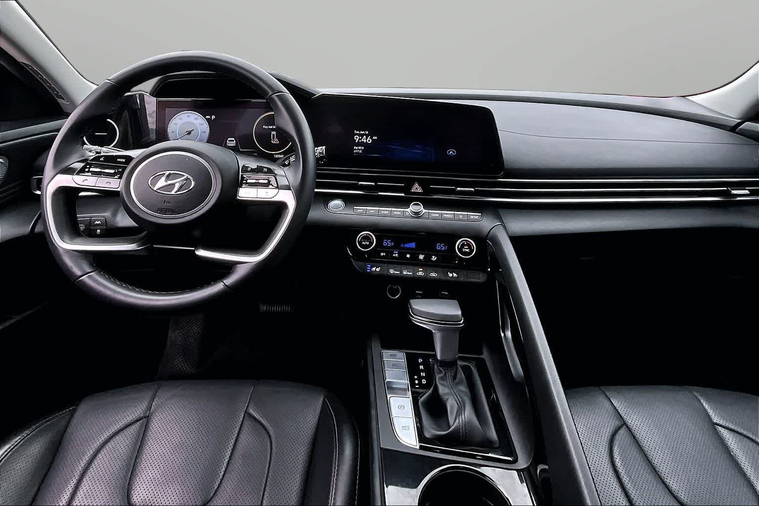 Thumbnail: 2023 Hyundai Elantra - 13