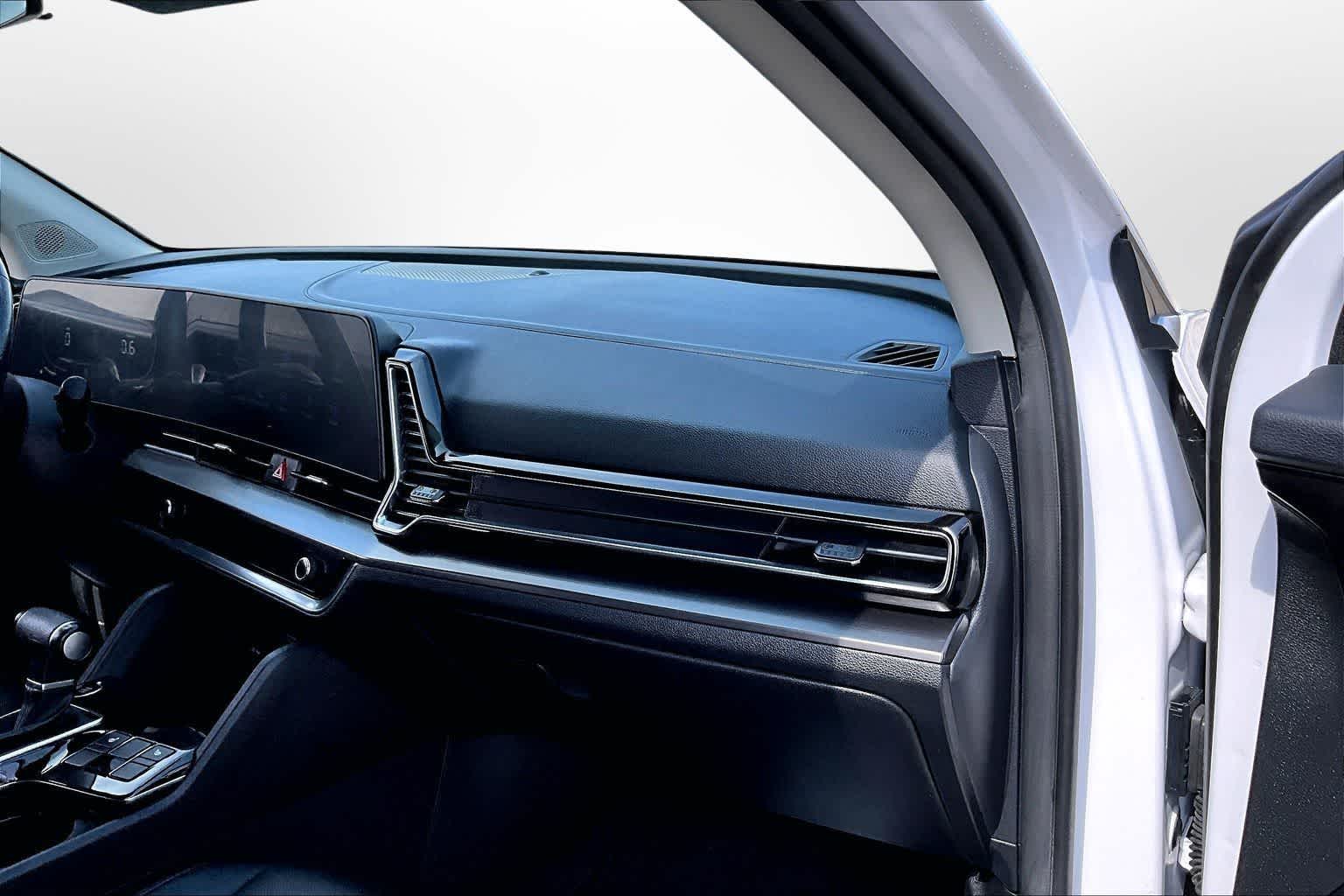 Thumbnail: 2024 Kia Sportage - 15