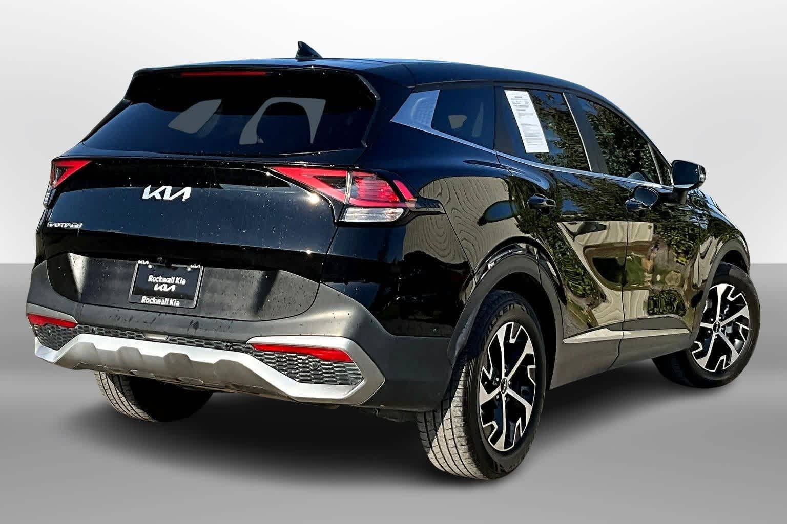 Thumbnail: 2023 Kia Sportage - 2