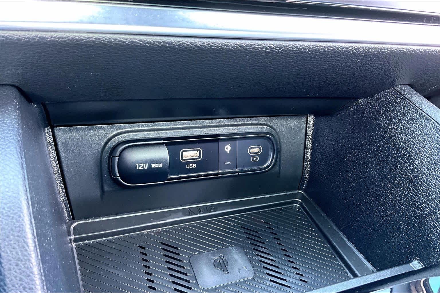 Thumbnail: 2024 Kia Sportage - 21