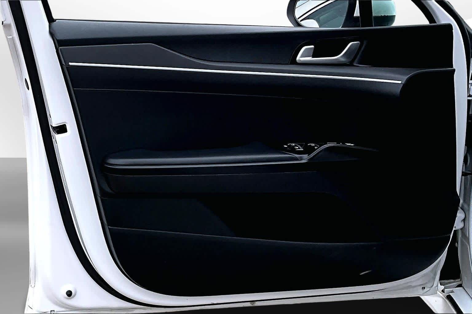 Thumbnail: 2022 Kia K5 - 14