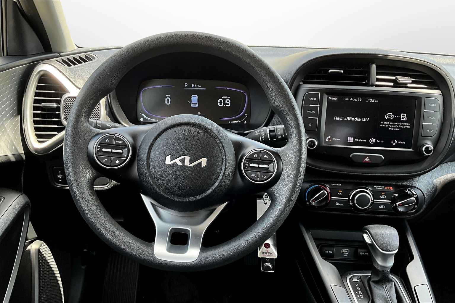 Thumbnail: 2023 Kia Soul - 5