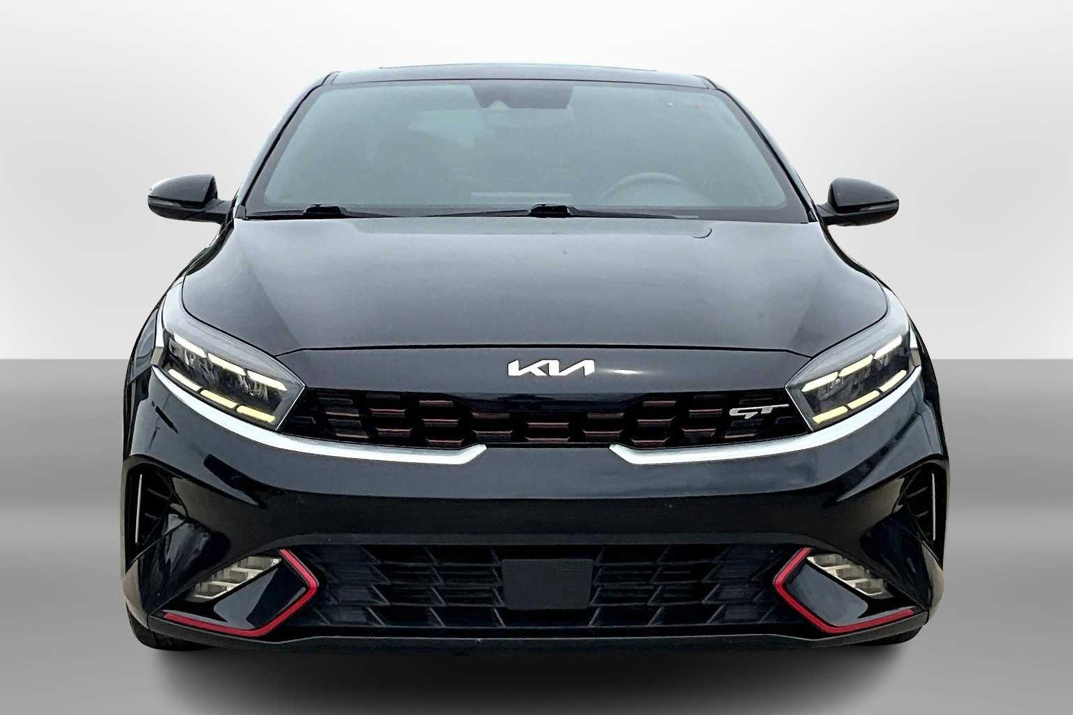 2022 Kia Forte GT 3
