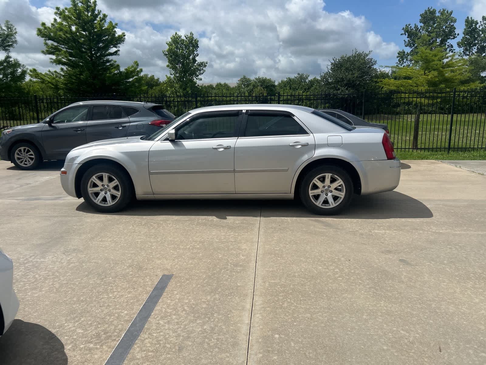 Thumbnail: 2007 Chrysler 300 - 7