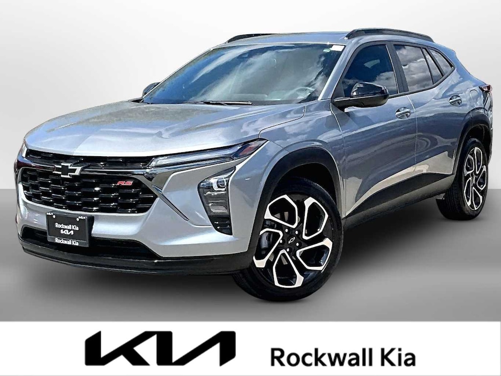 Used 2025 Chevrolet Trax 2RS SUV