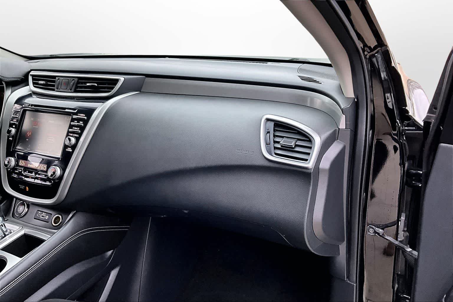 Thumbnail: 2019 Nissan Murano - 15