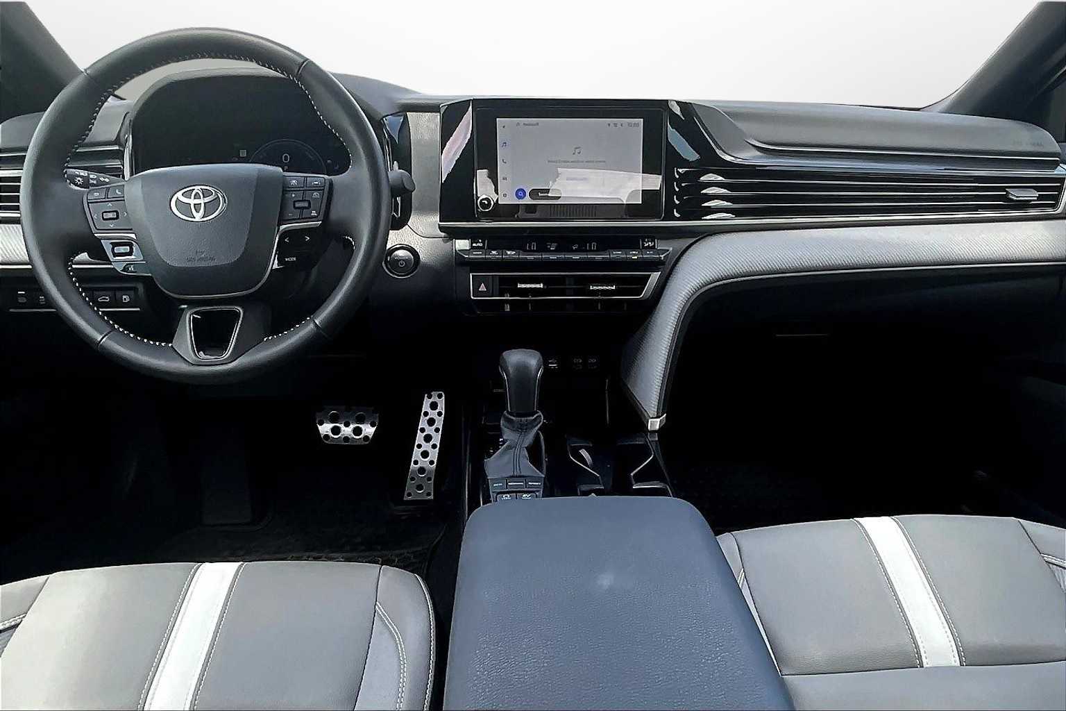 Thumbnail: 2025 Toyota Camry - 14