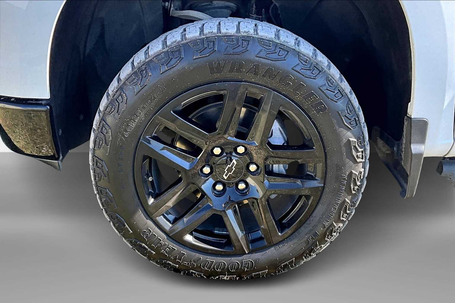 Thumbnail: 2023 Chevrolet Silverado 1500 - 8