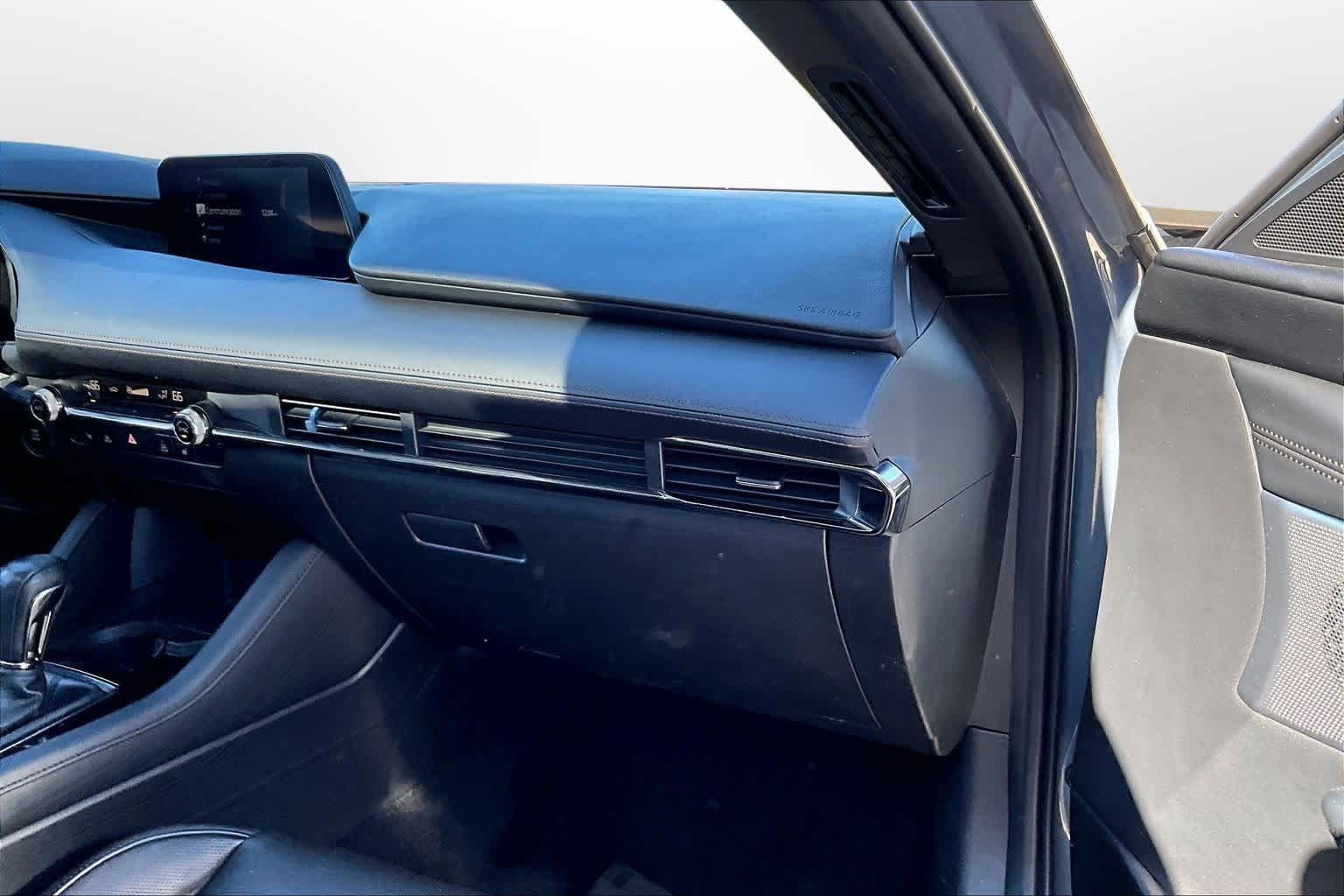 Thumbnail: 2023 Mazda Mazda3 - 14