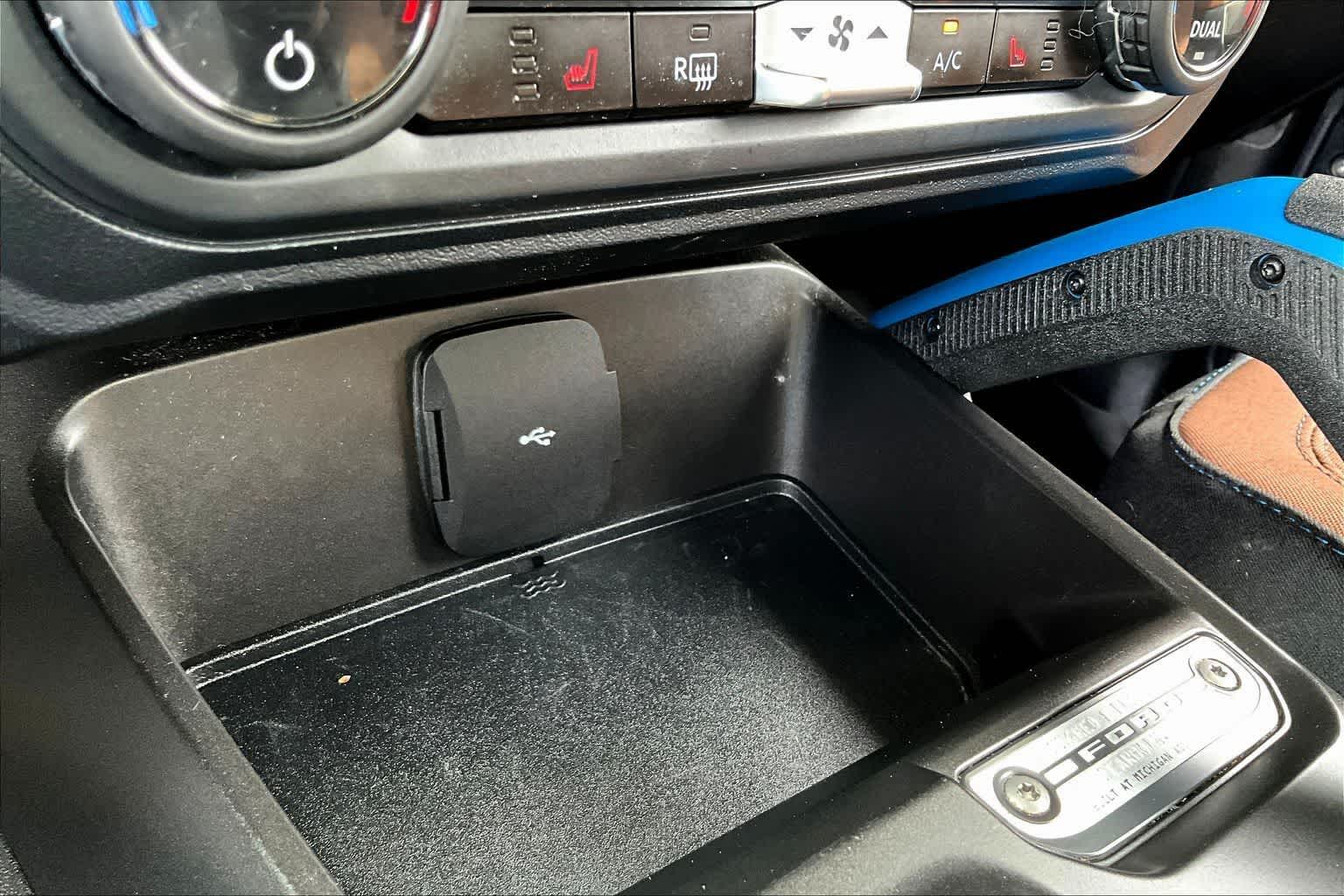 Thumbnail: 2023 Ford Bronco - 22