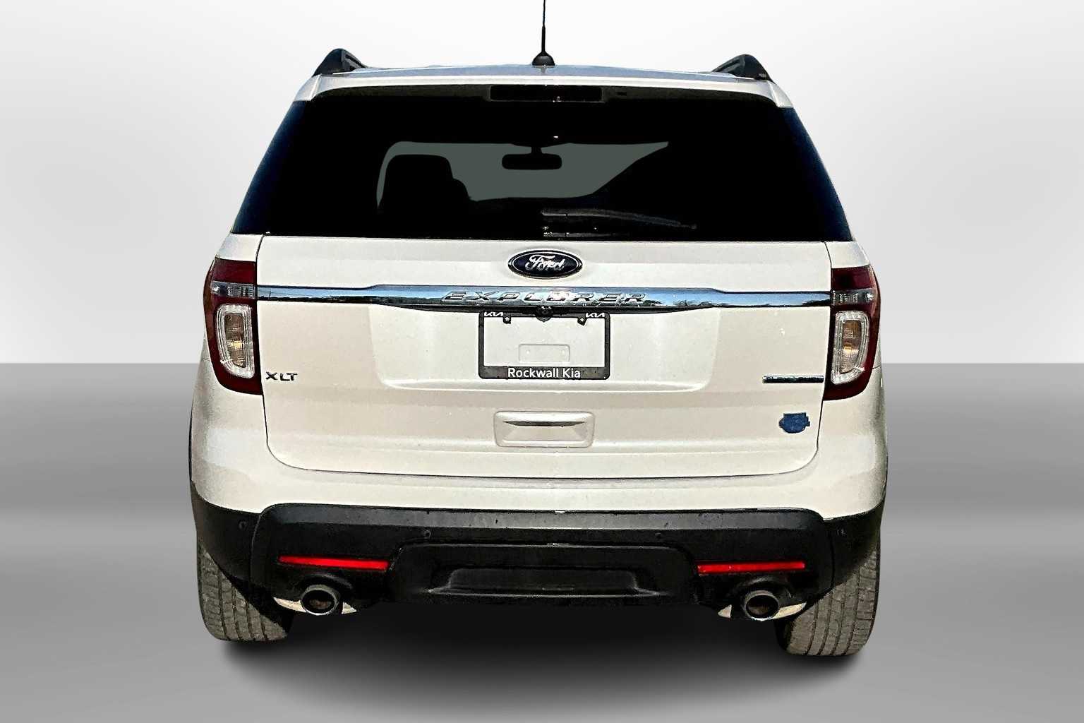 Thumbnail: 2013 Ford Explorer - 4