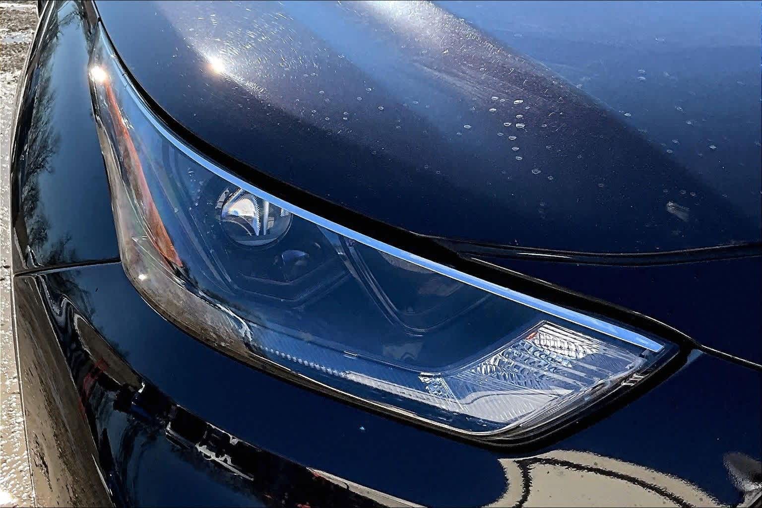 Thumbnail: 2022 Toyota Highlander - 25