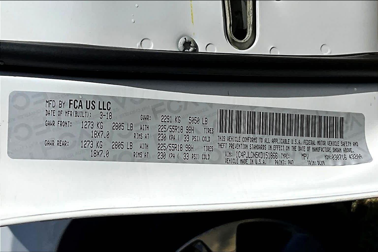 Thumbnail: 2019 Jeep Cherokee - 33