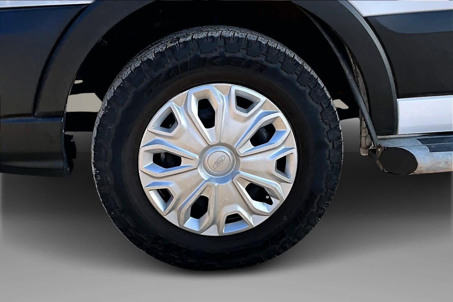 Thumbnail: 2022 Ford Transit Series - 7