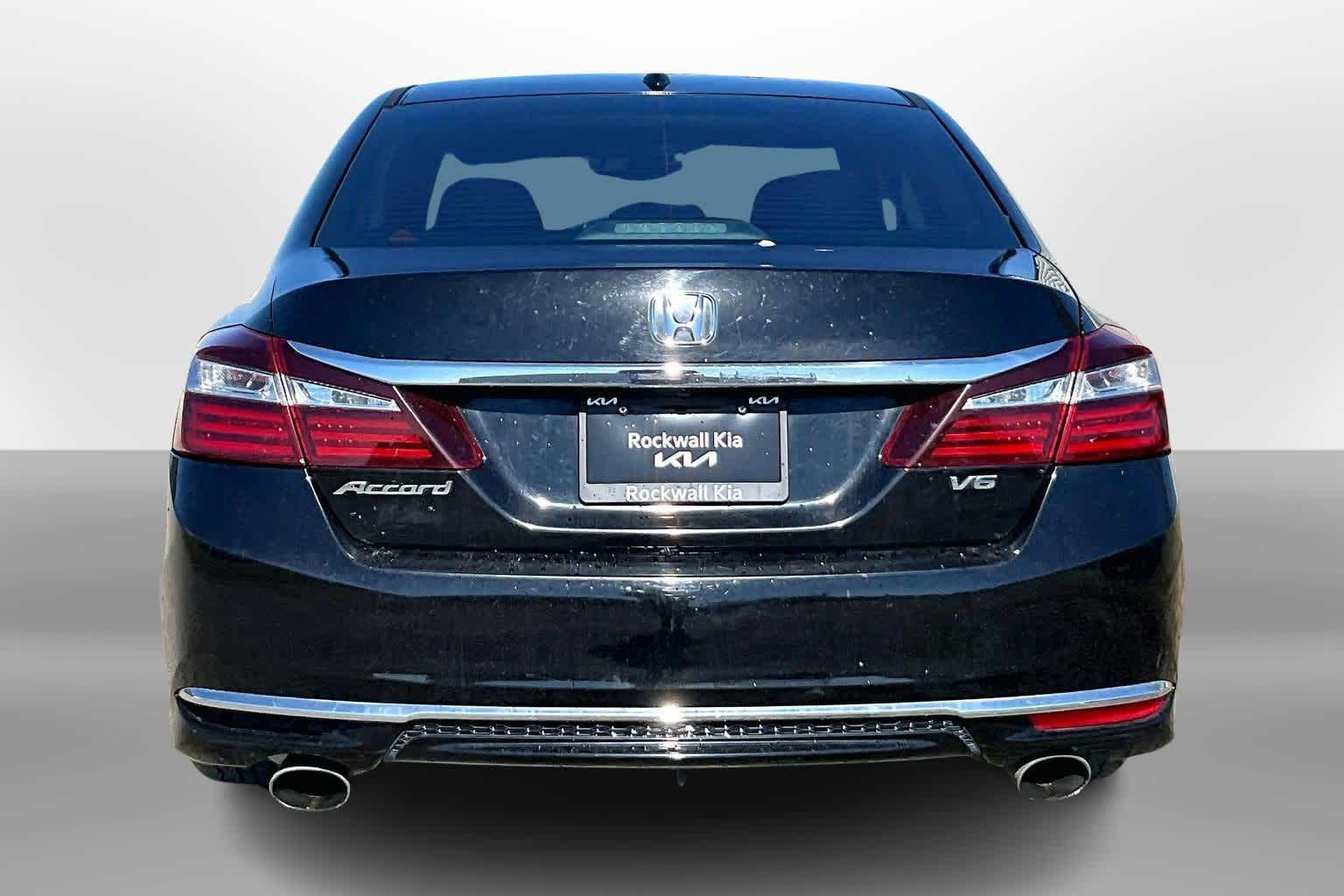 Thumbnail: 2017 Honda Accord - 4