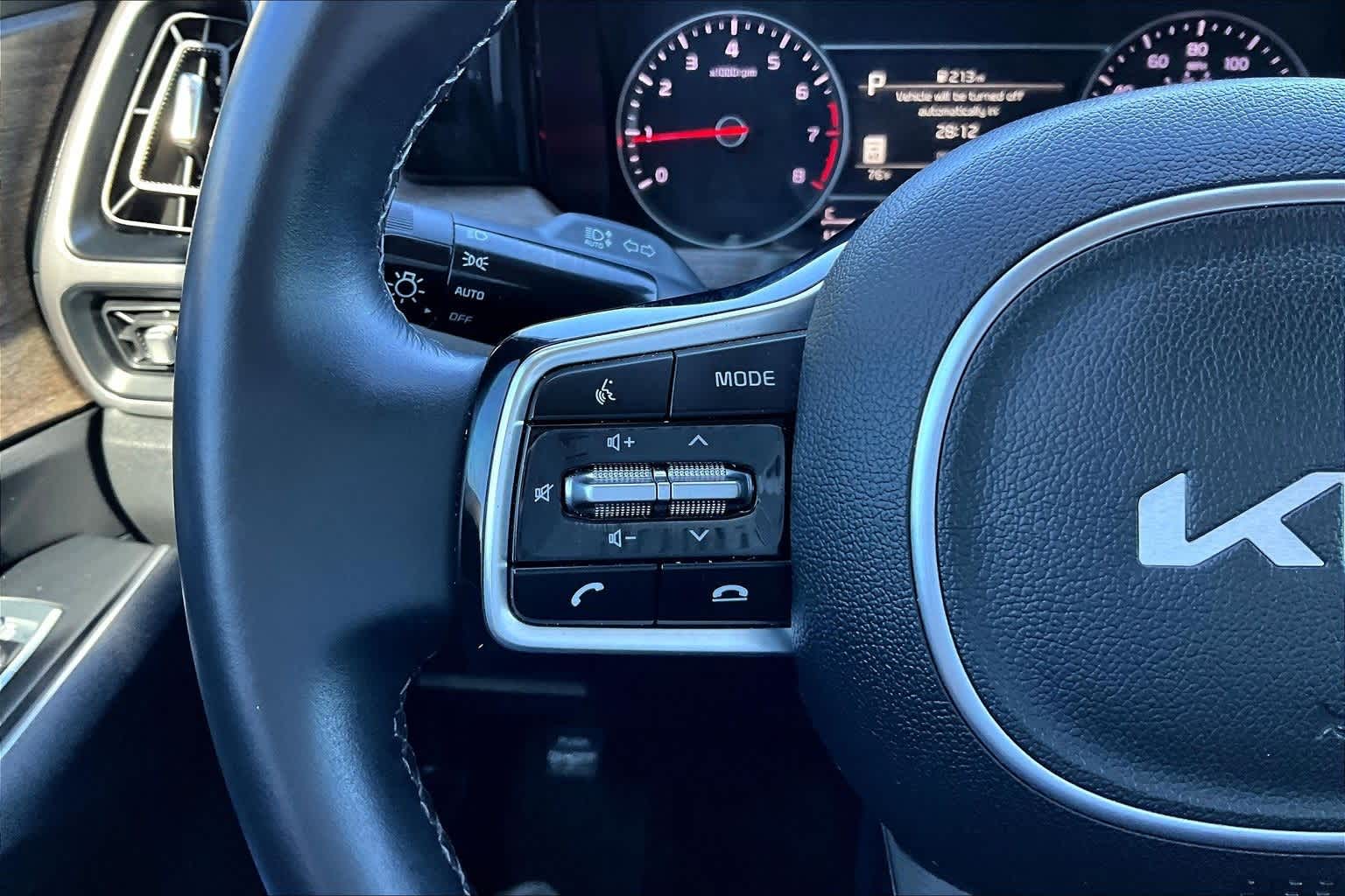 Thumbnail: 2023 Kia Sorento - 19