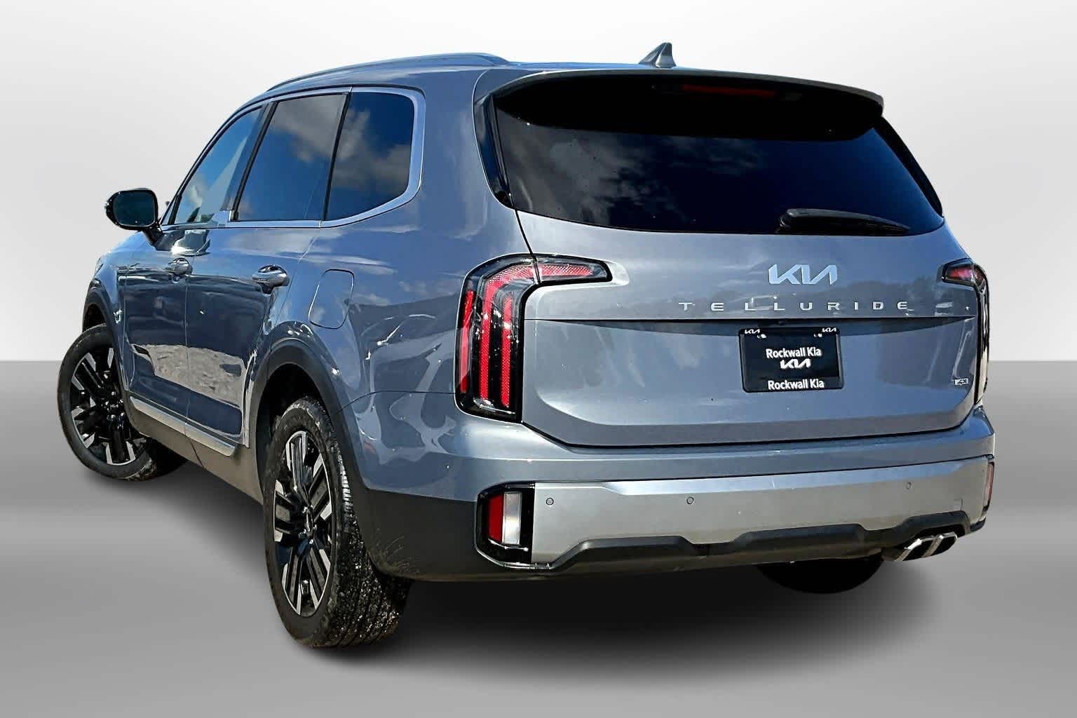 Thumbnail: 2024 Kia Telluride - 10