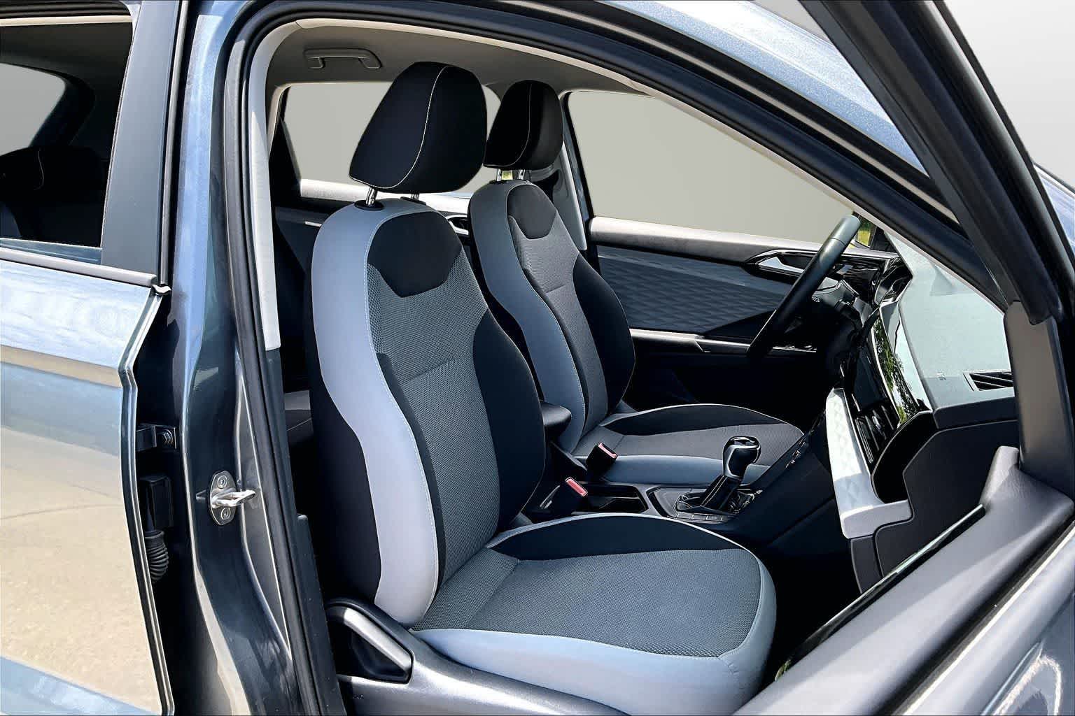 Thumbnail: 2023 Volkswagen Taos - 7