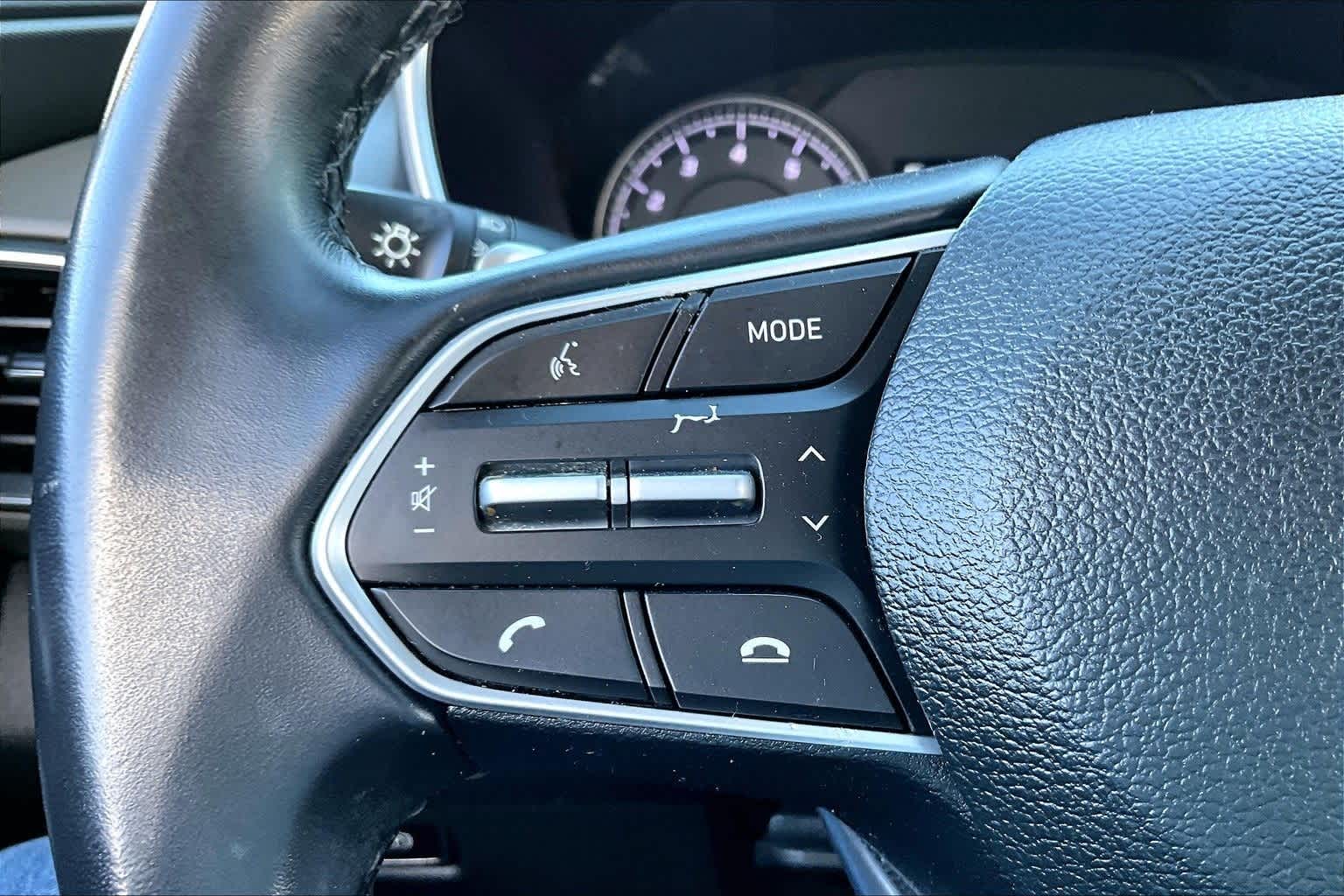 Thumbnail: 2023 Hyundai Santa Fe - 18