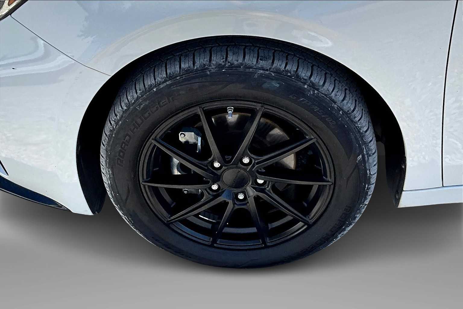 Thumbnail: 2019 Kia Forte - 8