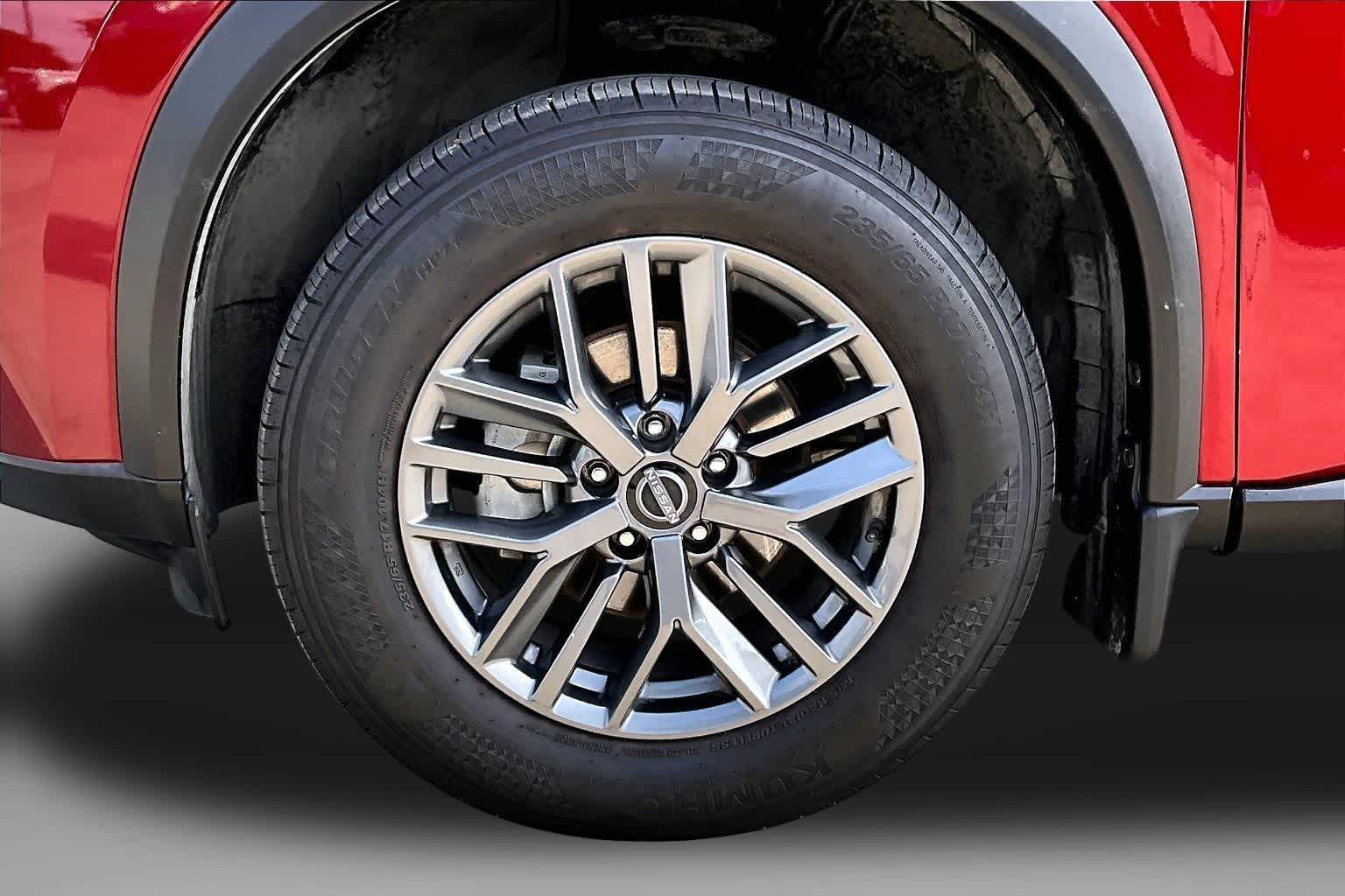 Thumbnail: 2022 Nissan Rogue - 8