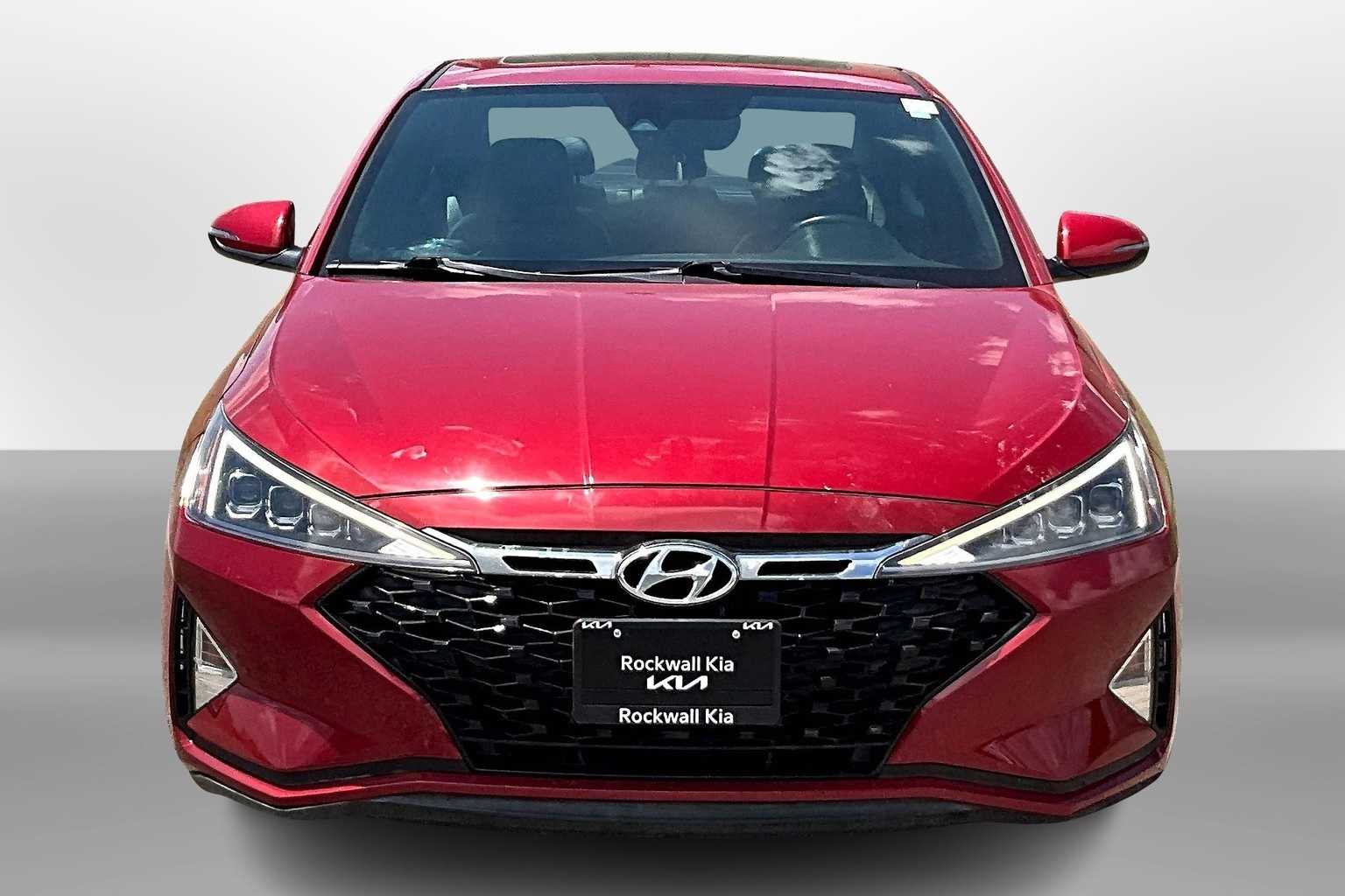 Thumbnail: 2019 Hyundai Elantra - 3