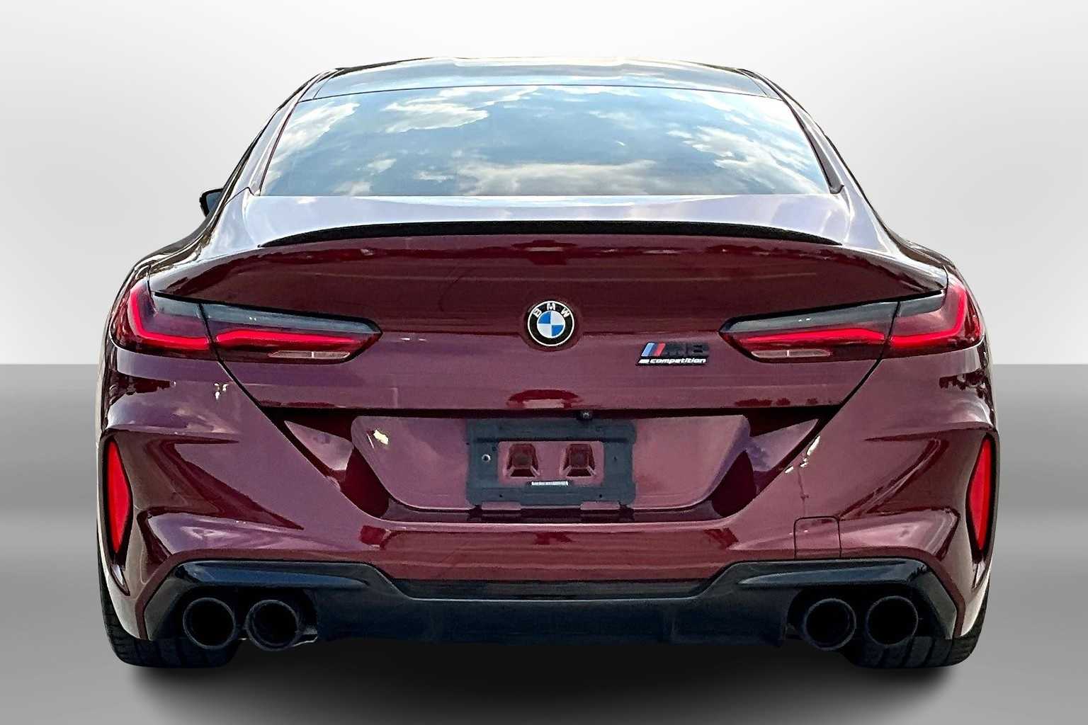 Thumbnail: 2022 BMW M8 - 4