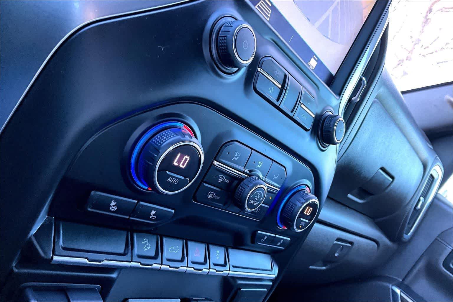 Thumbnail: 2021 Chevrolet Silverado 1500 - 23