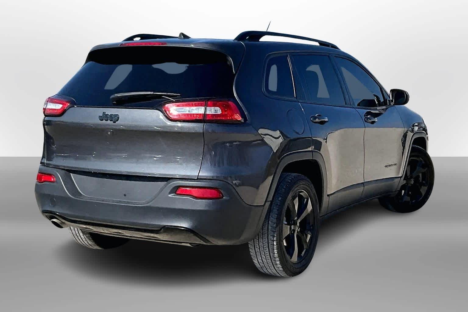 Thumbnail: 2016 Jeep Cherokee - 2