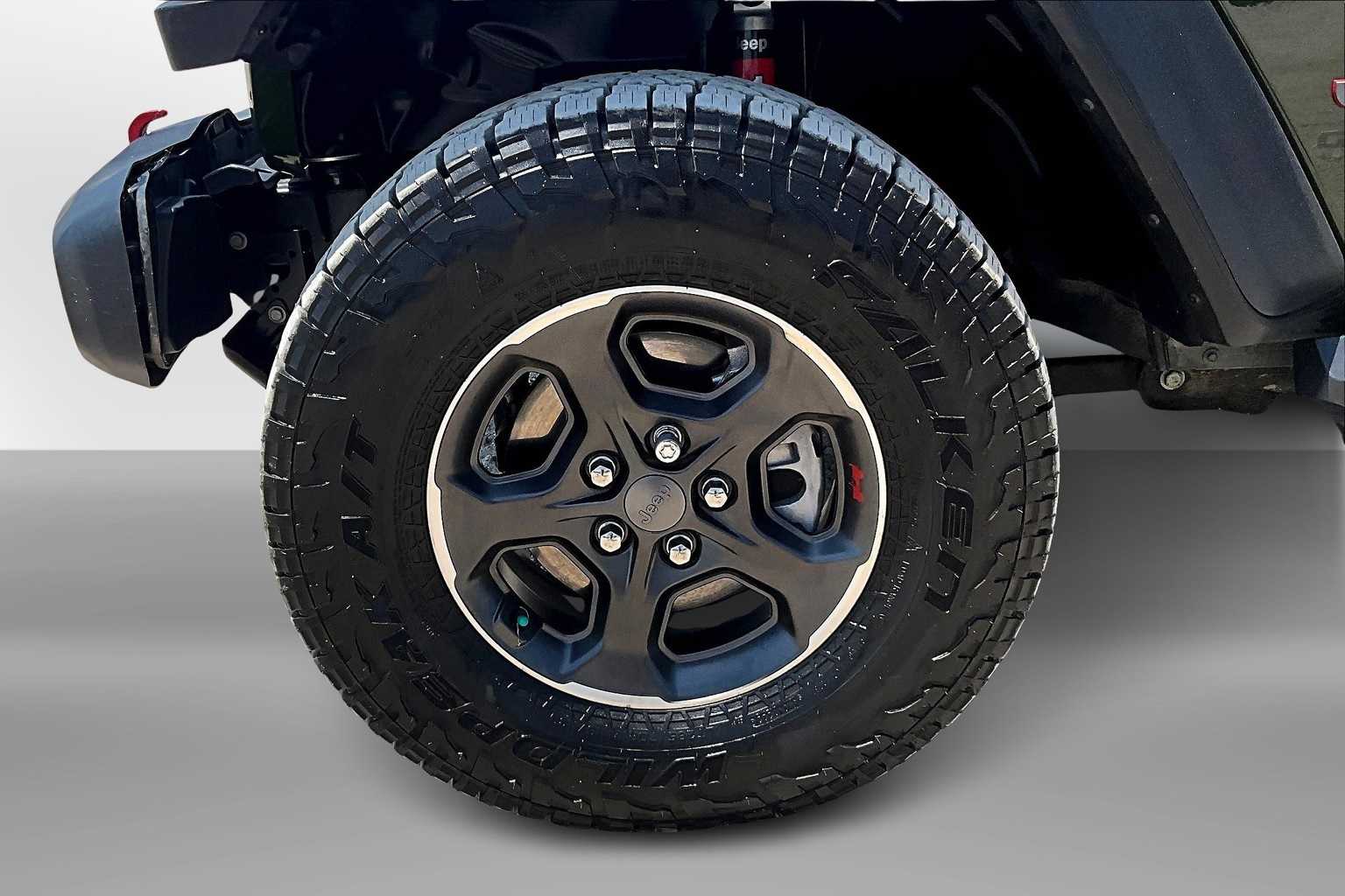 Thumbnail: 2022 Jeep Gladiator - 8